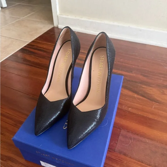 Stuart Weitzman Black Pointed Toe Heels - Picture 6 of 6